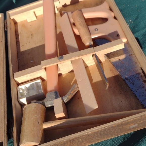 1960's Wooden Play Tool Set with Case - Picture 2 of 5